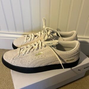 Cream color Puma Suede VTG HS “Butter” Sneakers with Black Soles